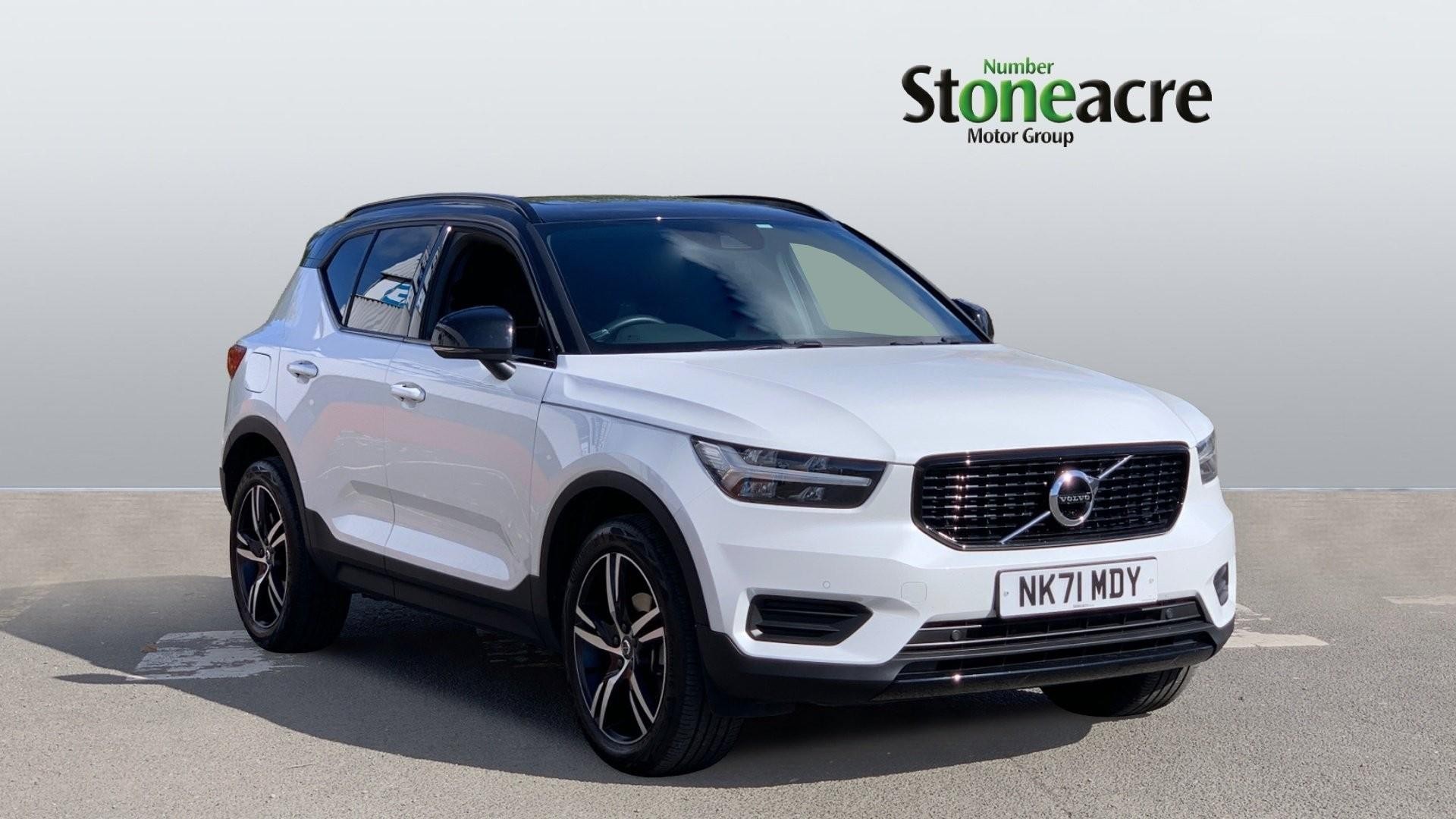 Volvo XC40 Image 1