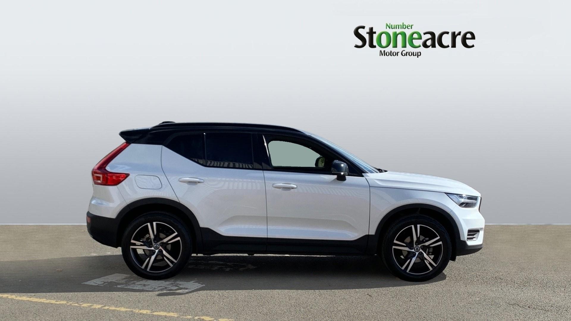 Volvo XC40 Image 3