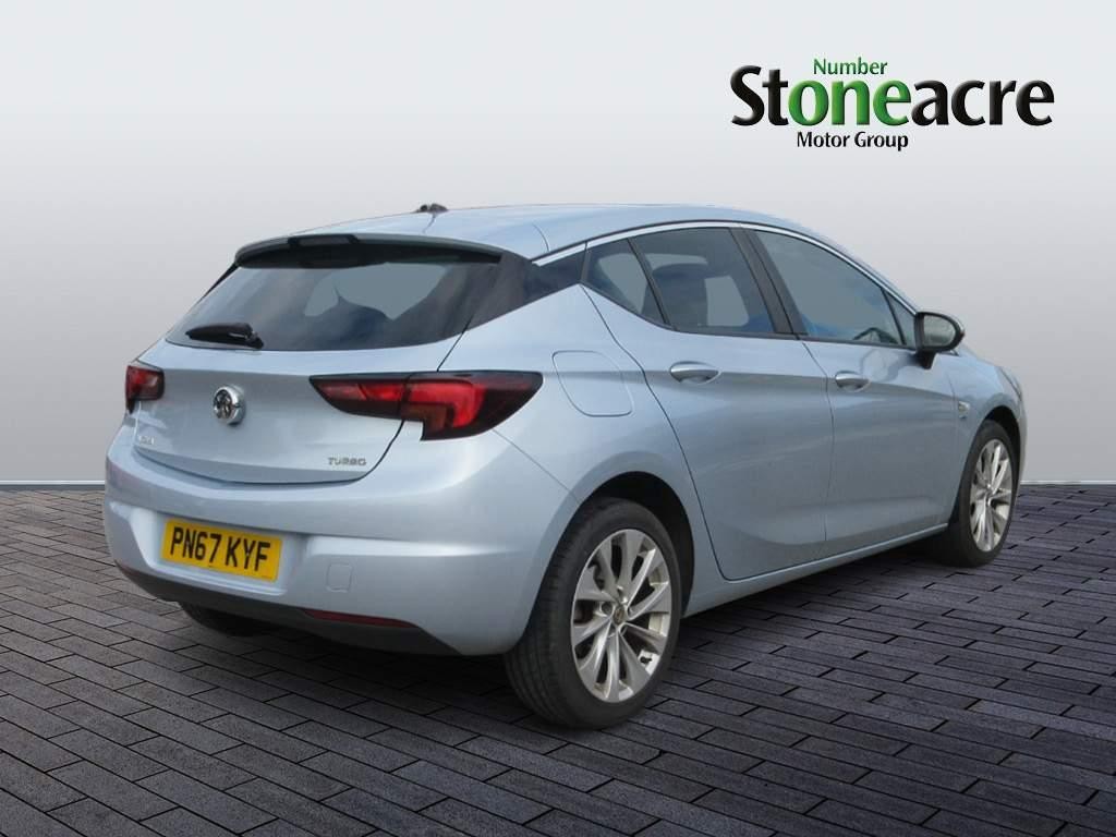 Vauxhall Astra Image 3