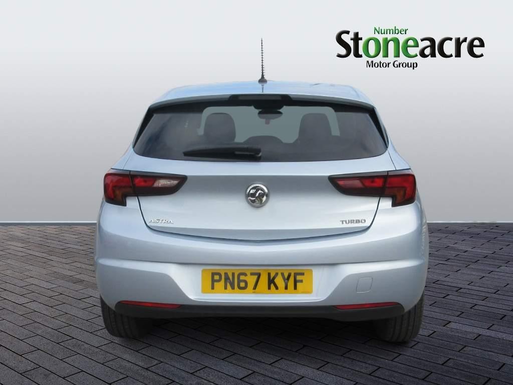 Vauxhall Astra Image 4