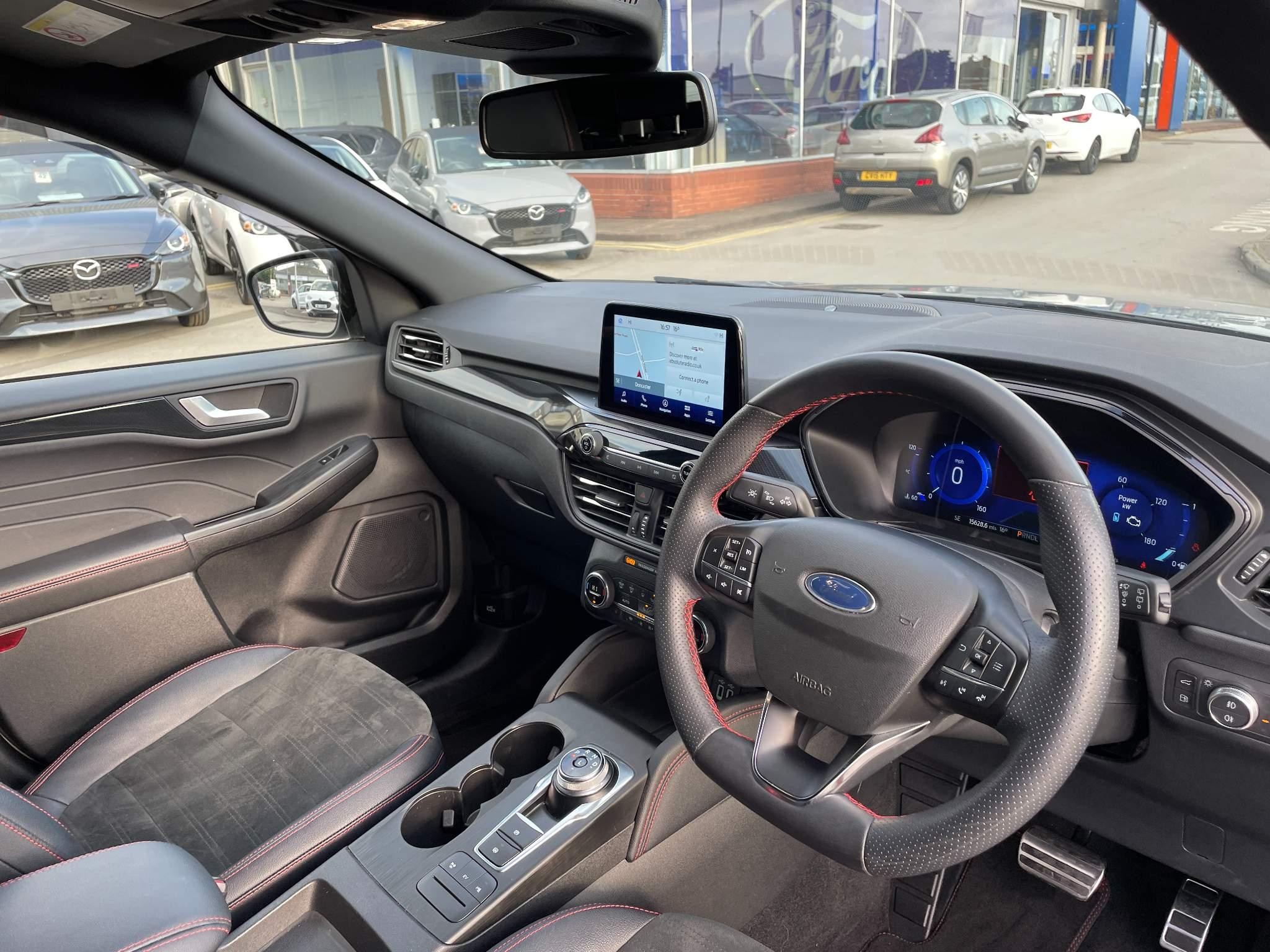 Ford Kuga Image 30