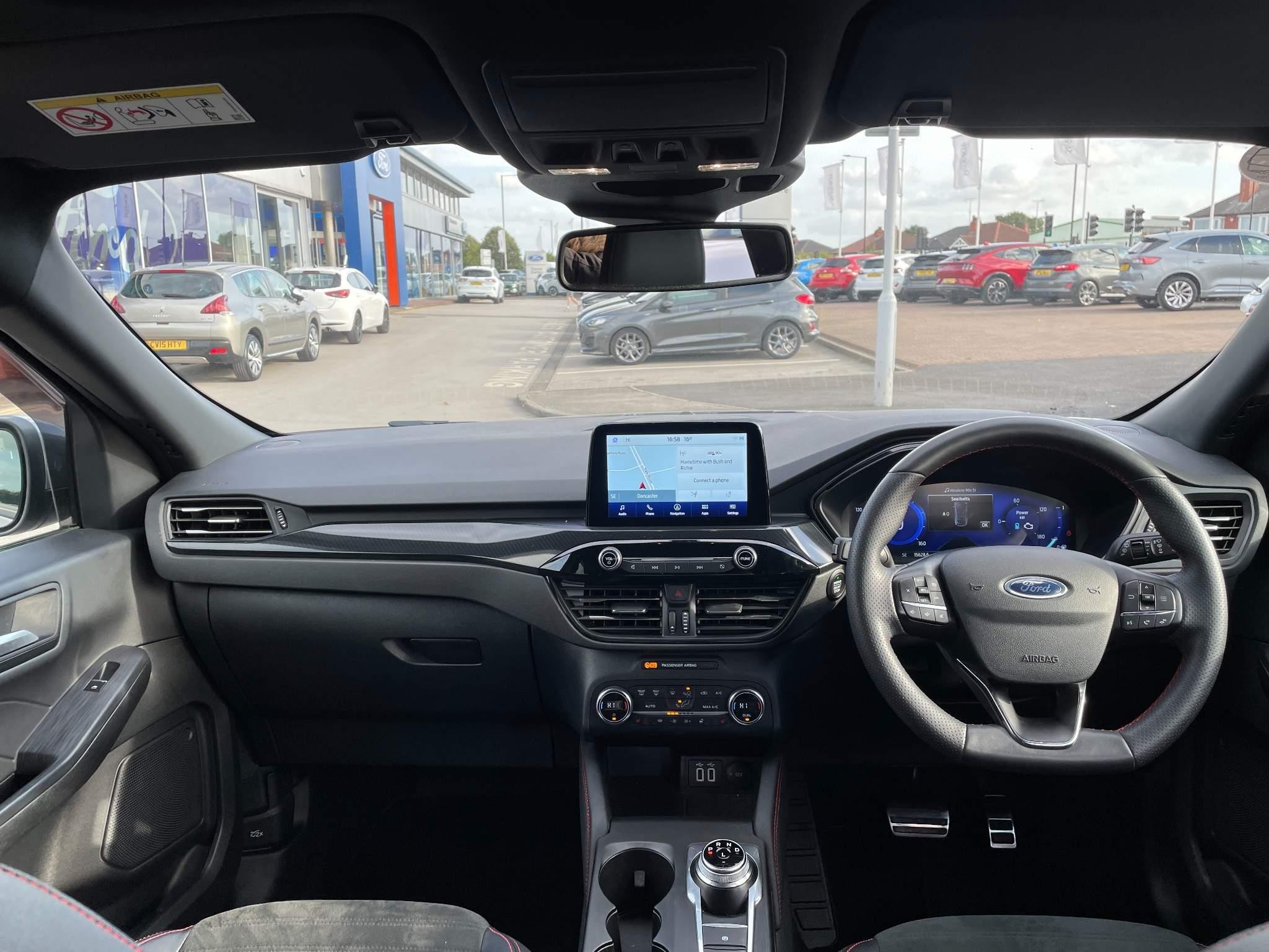 Ford Kuga Image 32