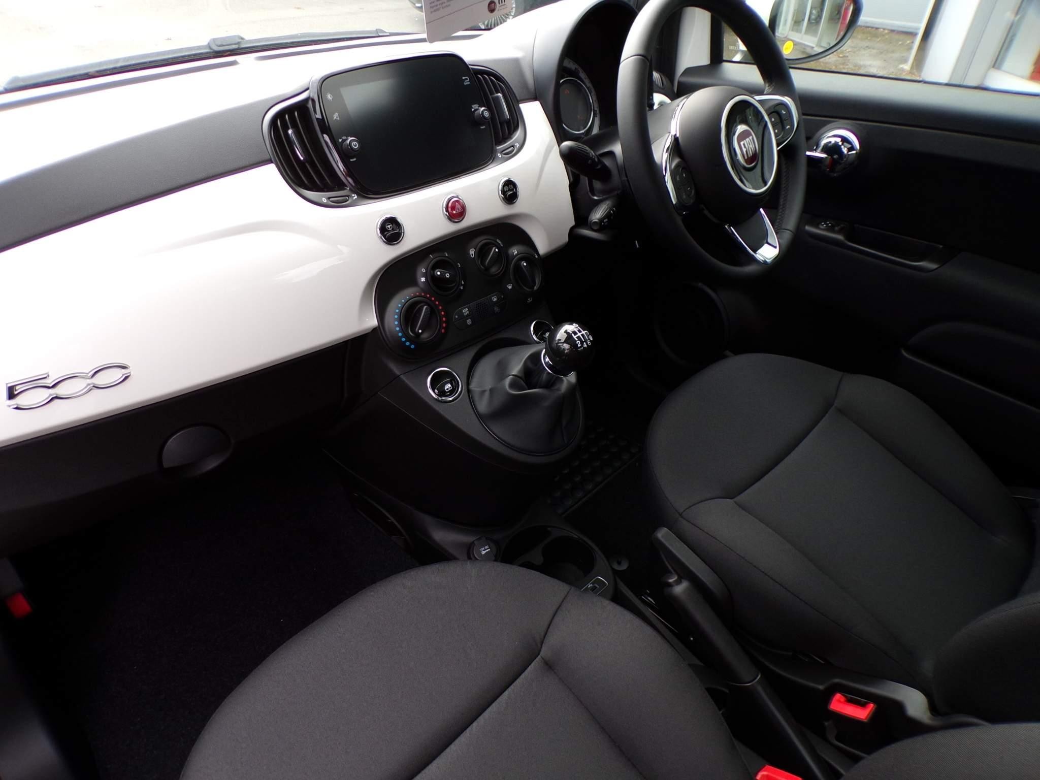 Fiat 500 Hybrid Image 13