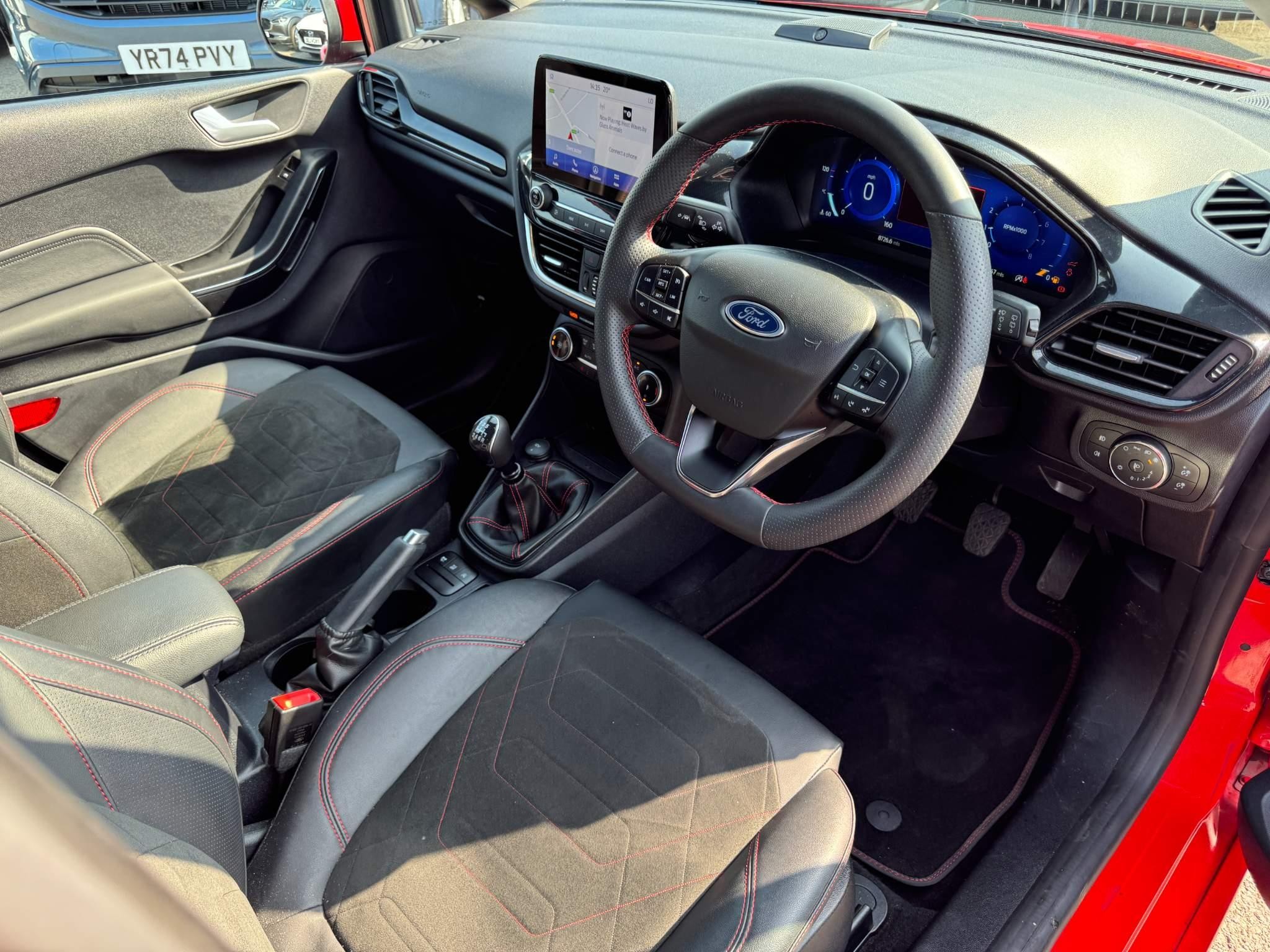 Ford Fiesta Image 30