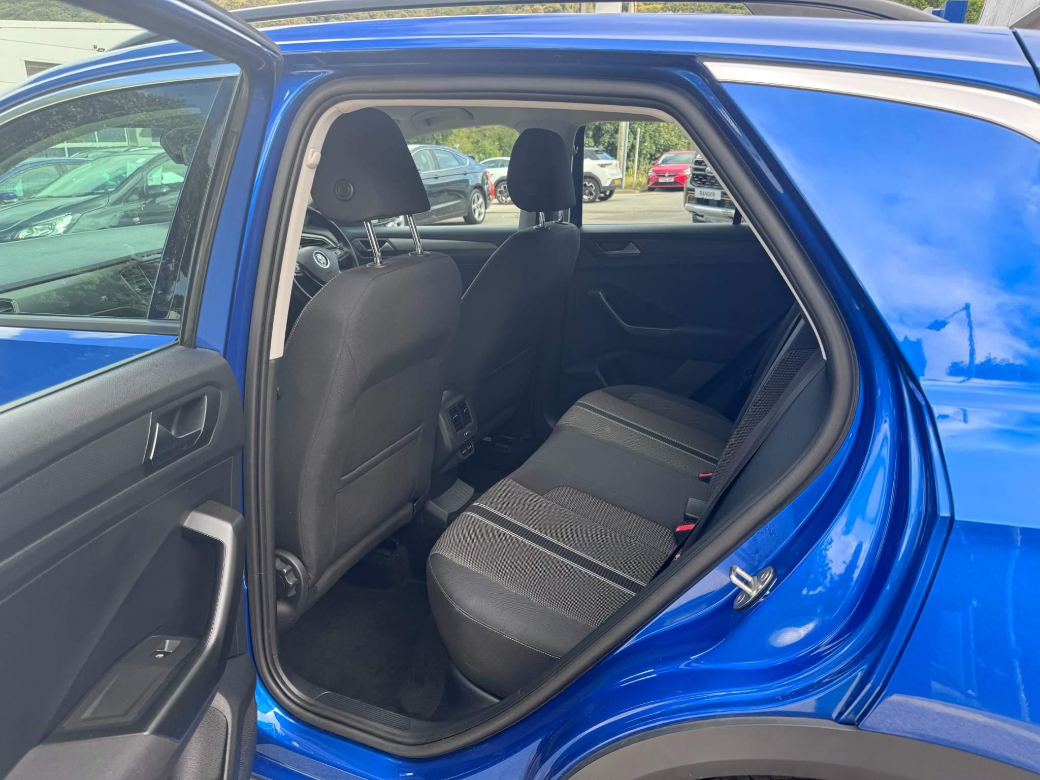 Volkswagen T-Roc Image 14