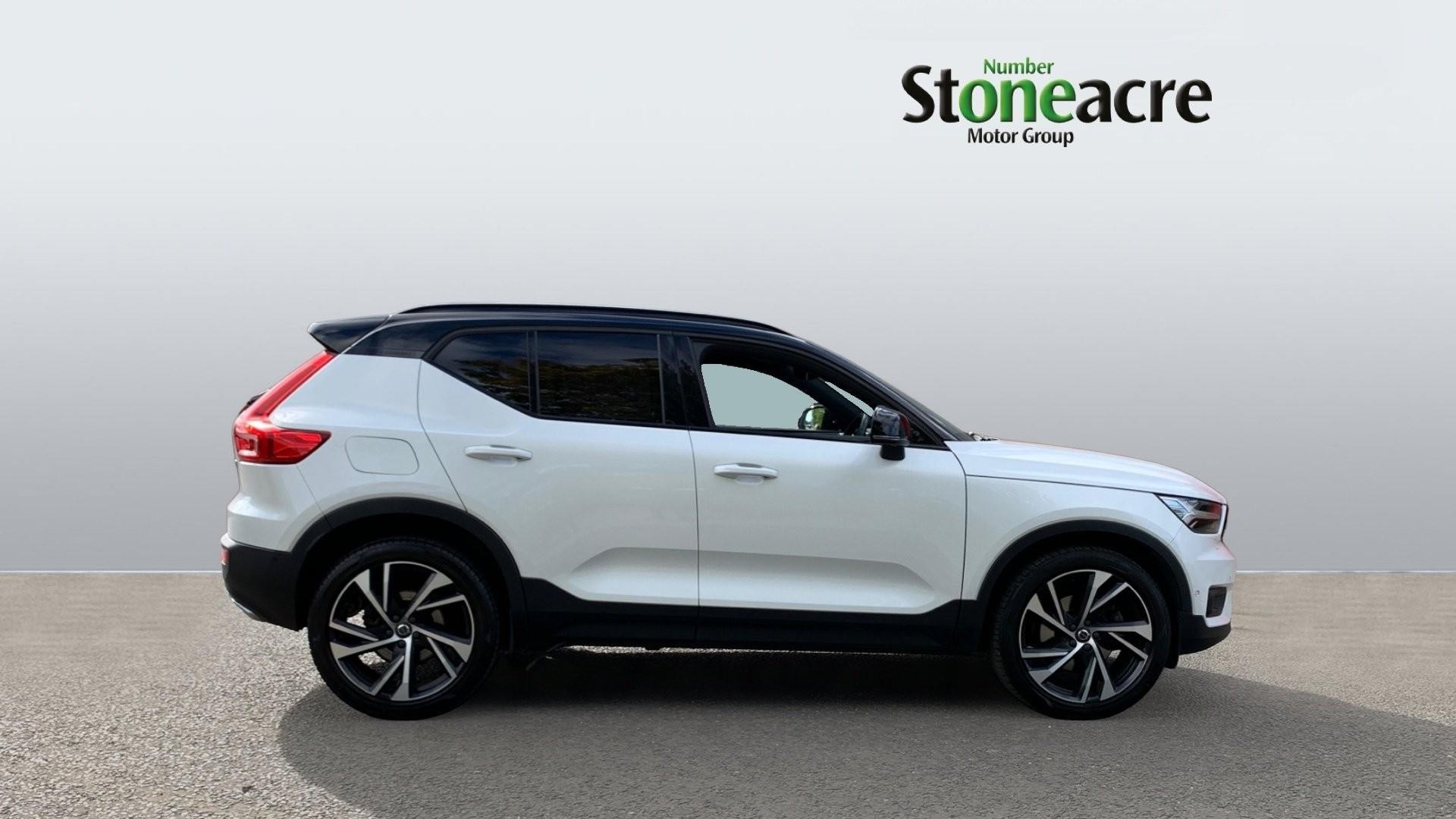 Volvo XC40 Image 3