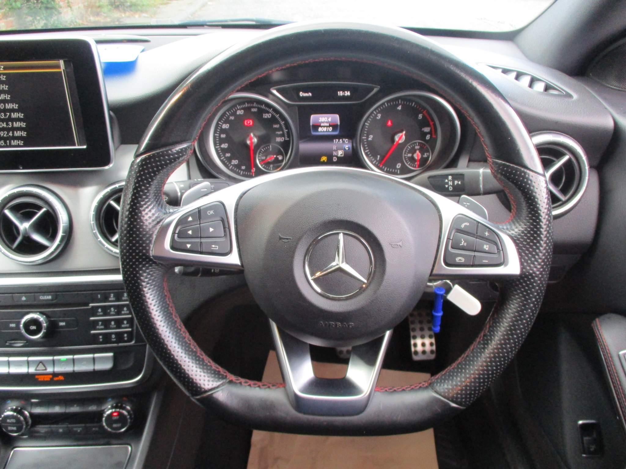 Mercedes-Benz CLA Image 19