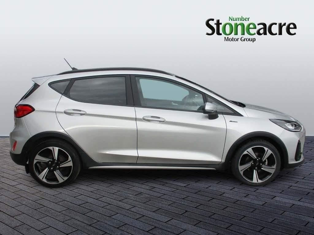 Ford Fiesta Image 2