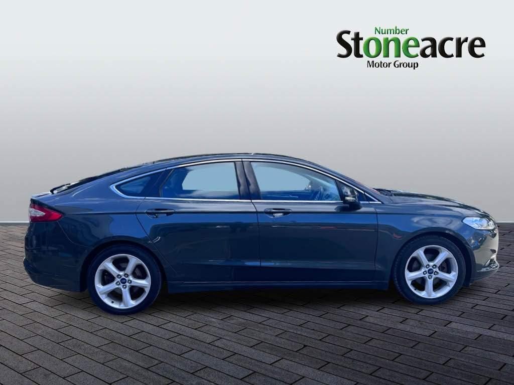 Ford Mondeo Image 2