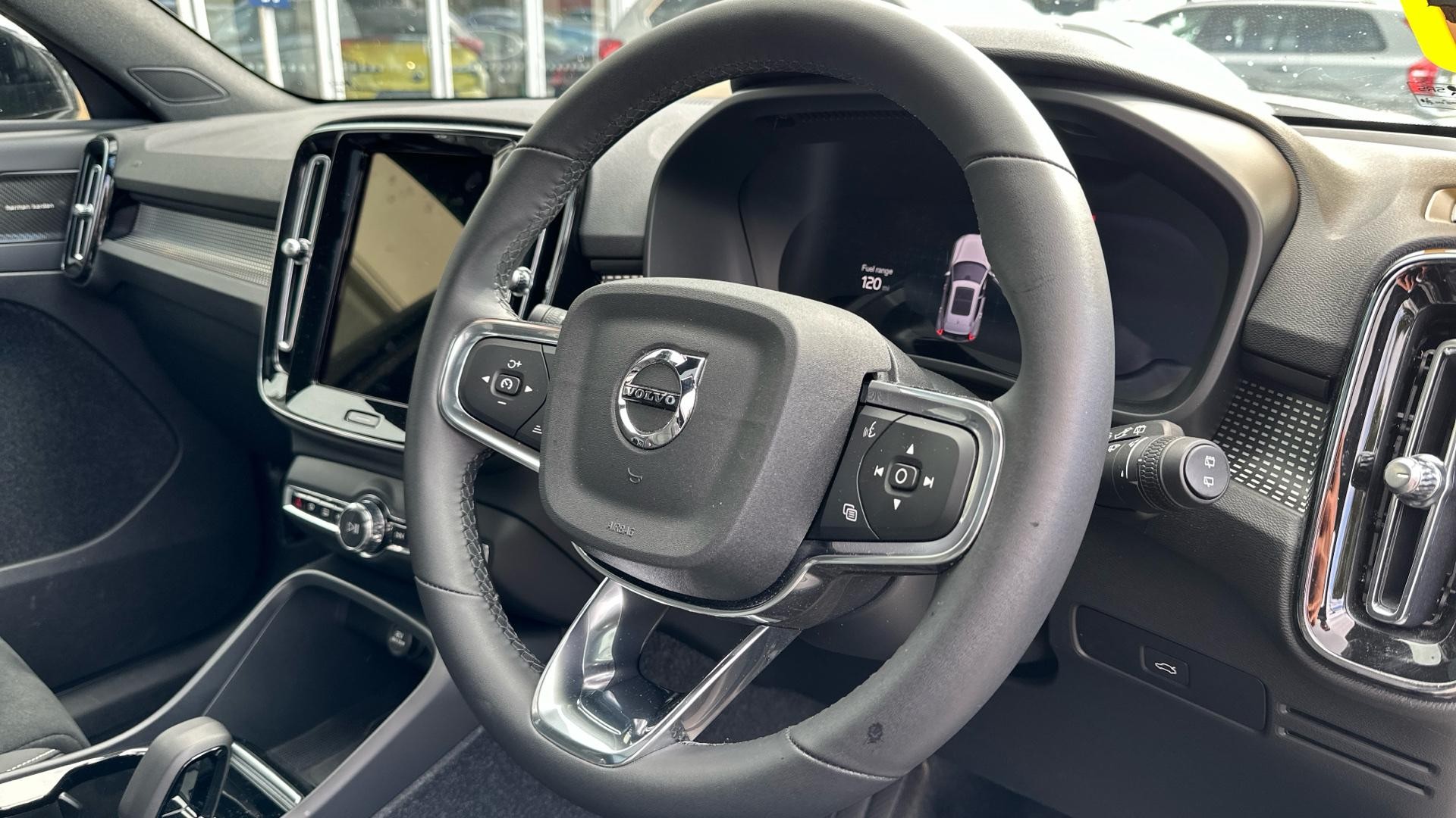 Volvo XC40 Image 33