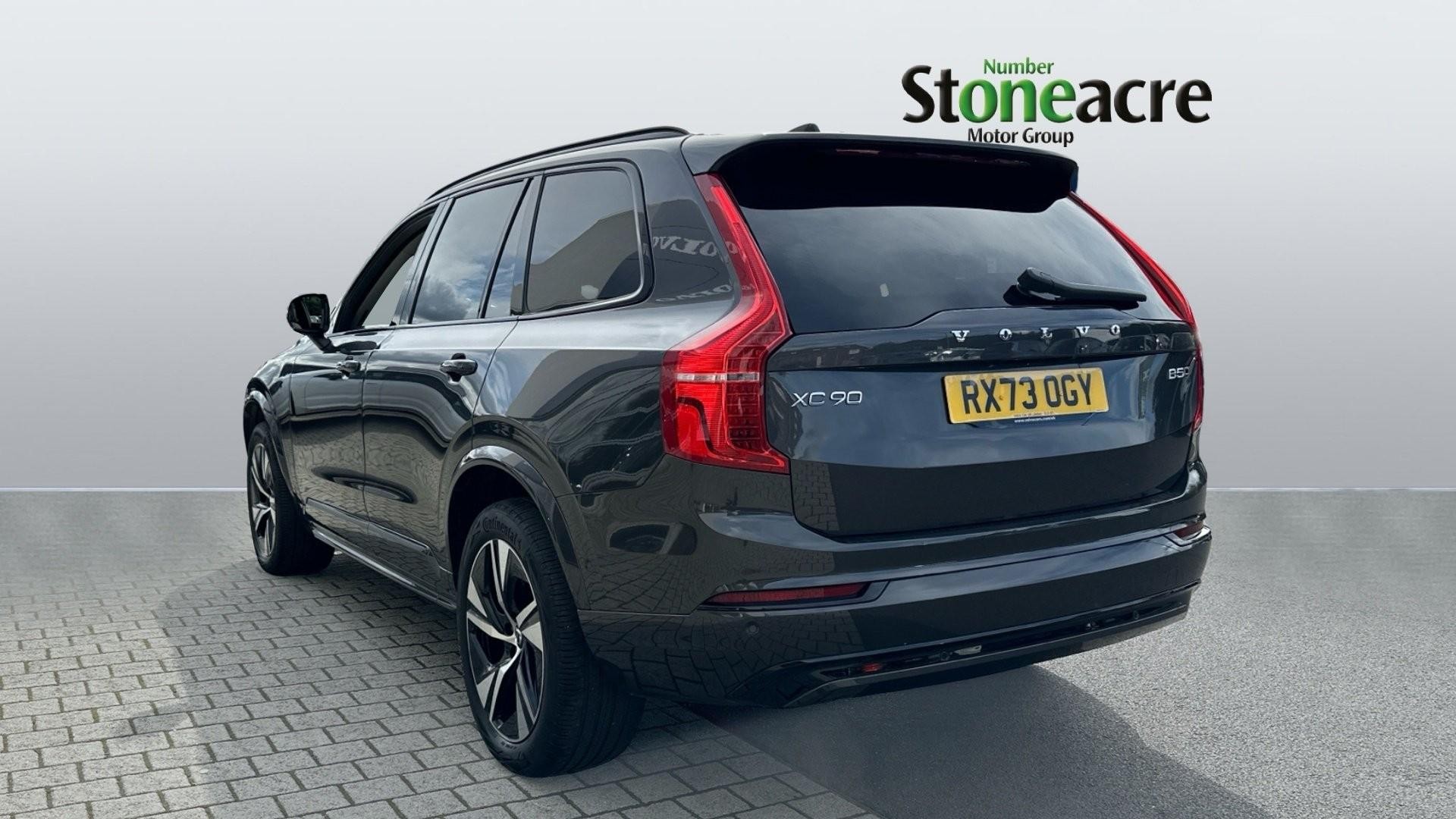 Volvo XC90 Image 2