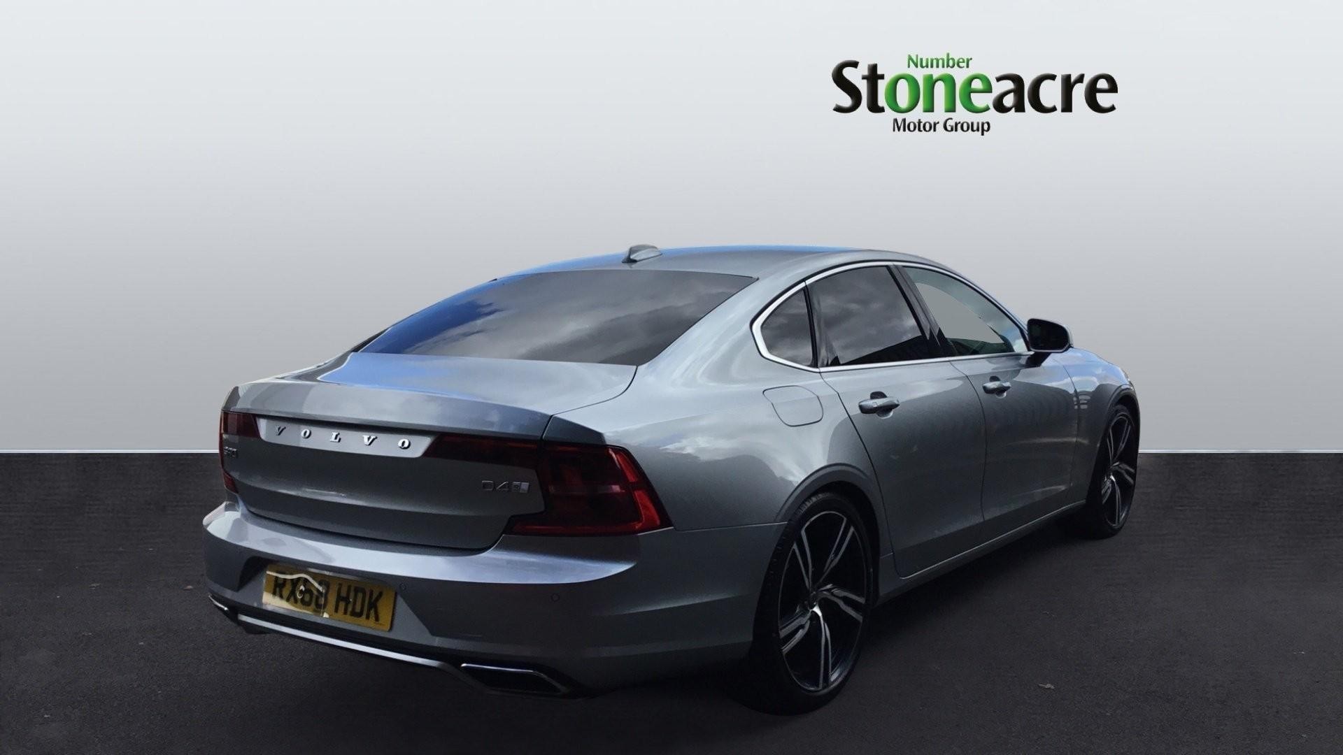 Volvo S90 Image 8