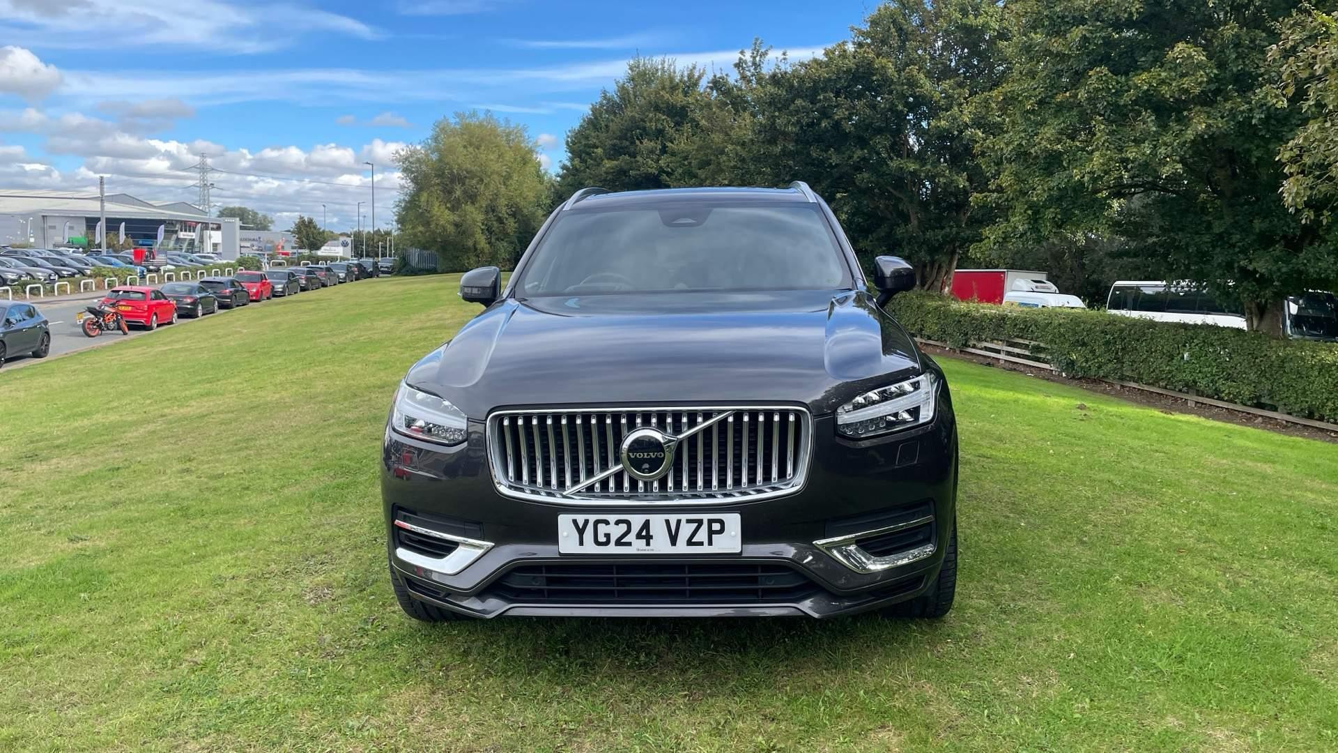 Volvo XC90 Image 12