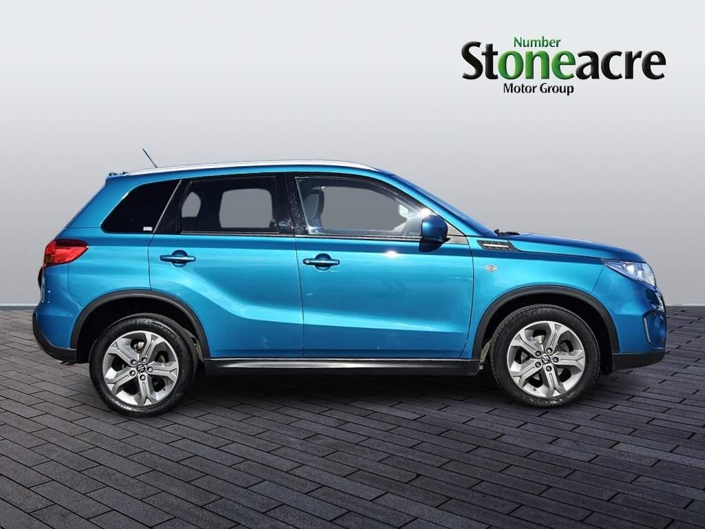 Suzuki Vitara Image 2