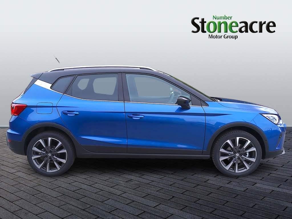 SEAT Arona Image 2