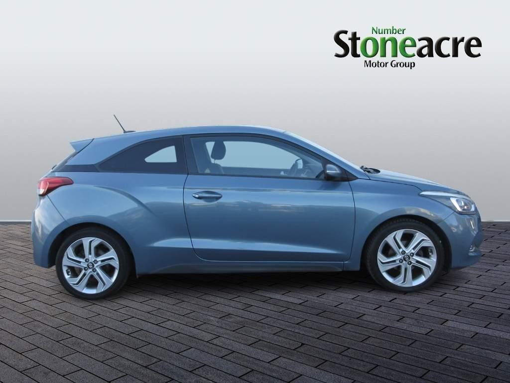 Hyundai i20 Image 2