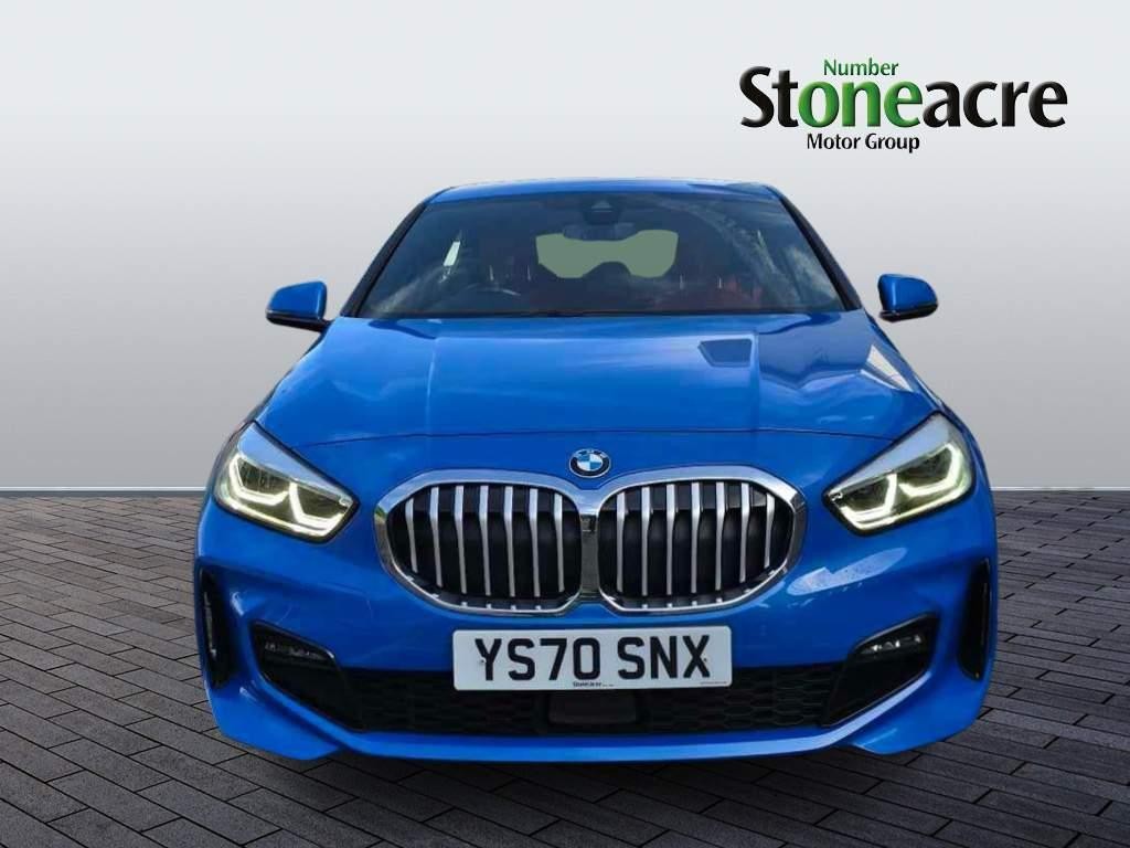 BMW 1 Series Image 8