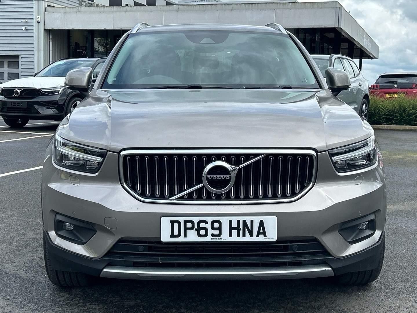 Volvo XC40 Image 12