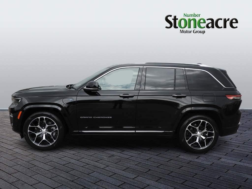 Jeep Grand Cherokee Image 6