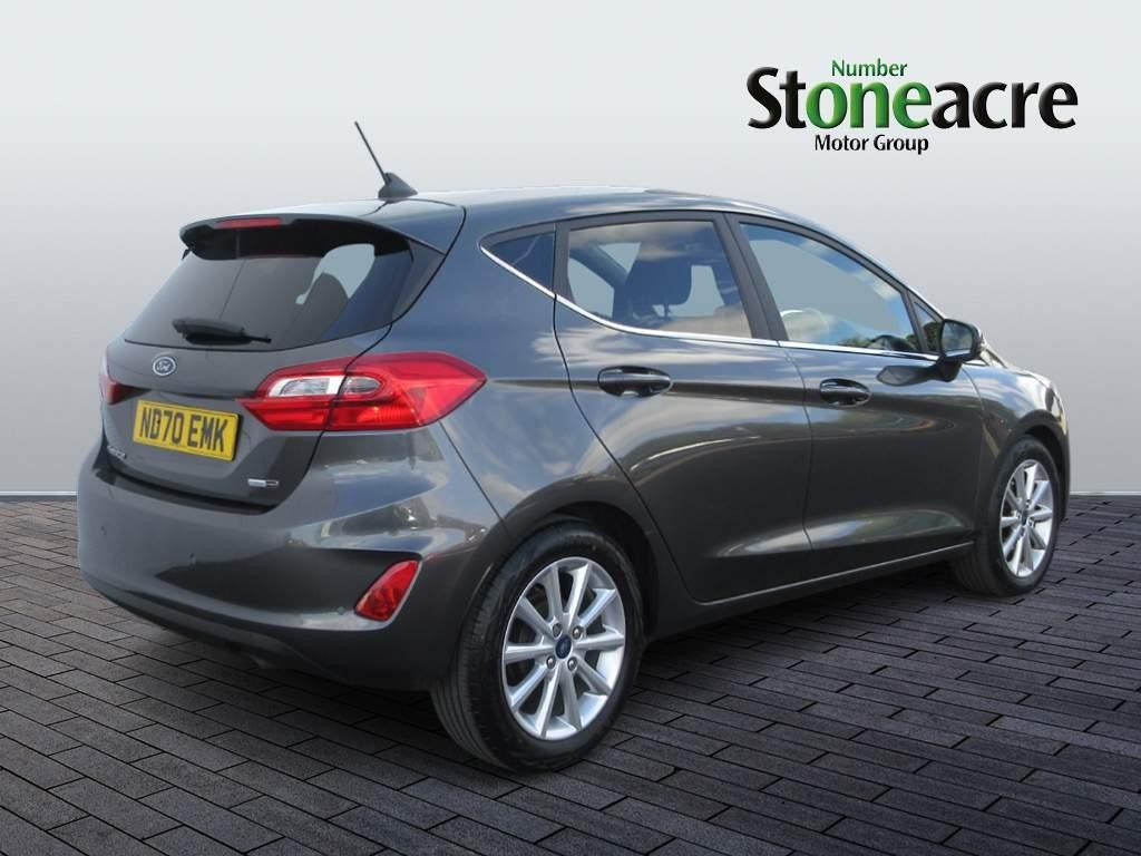 Ford Fiesta Image 3