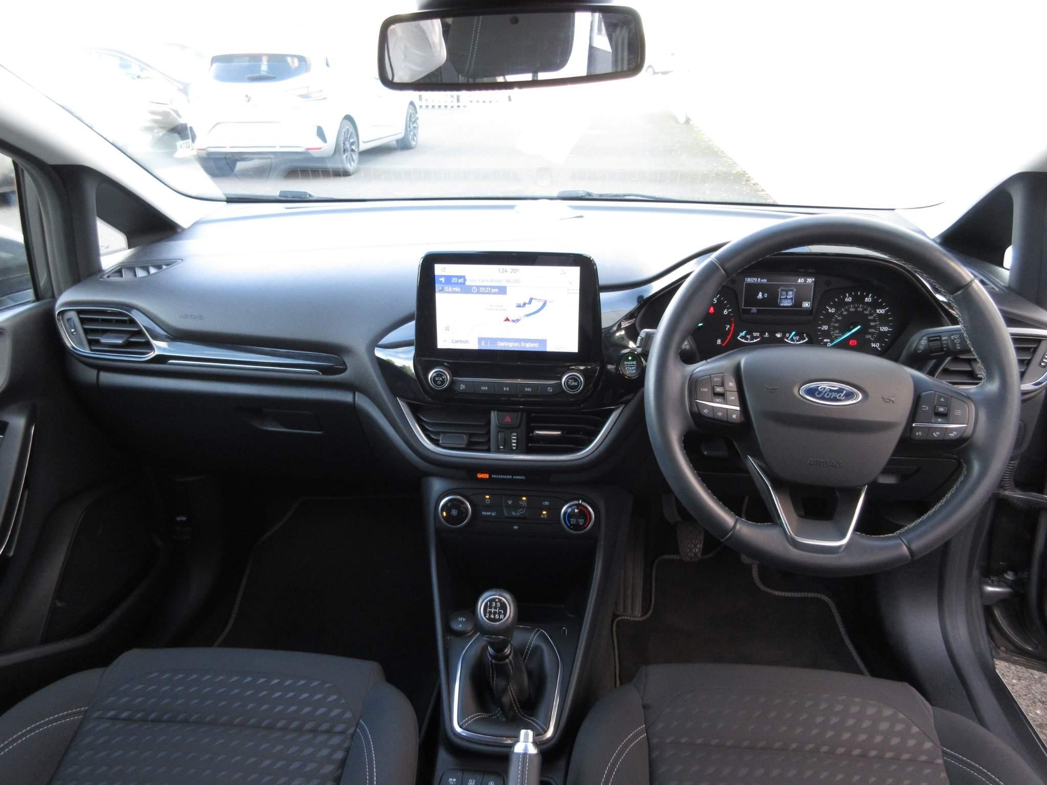 Ford Fiesta Image 20