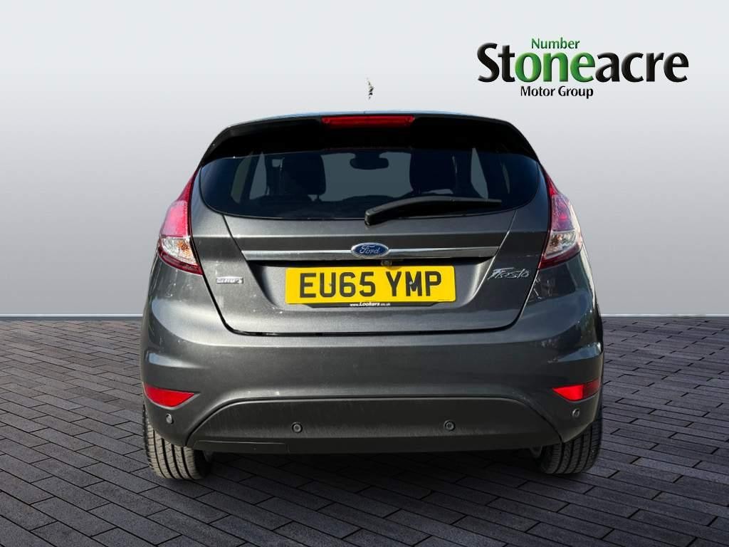 Ford Fiesta Image 4