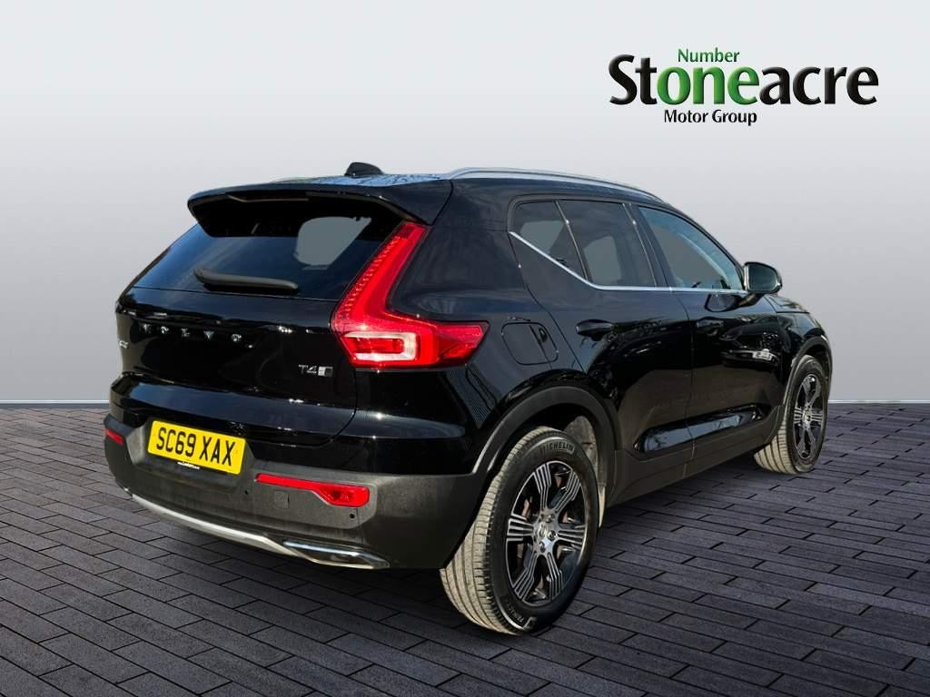 Volvo XC40 Image 3