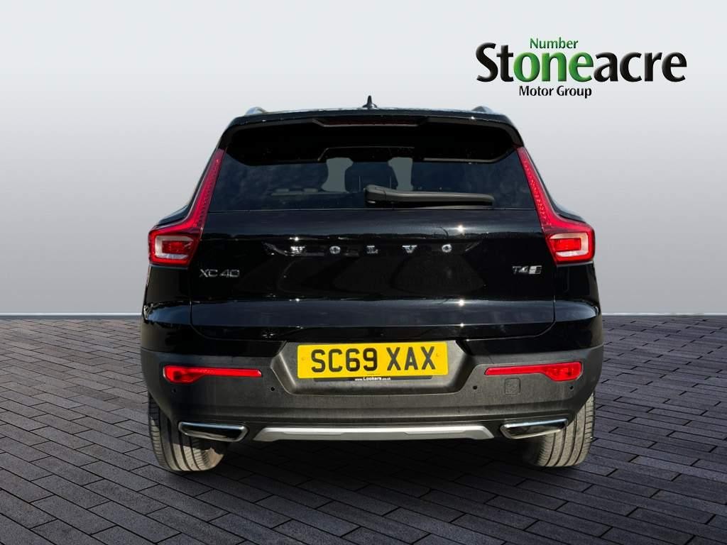 Volvo XC40 Image 4