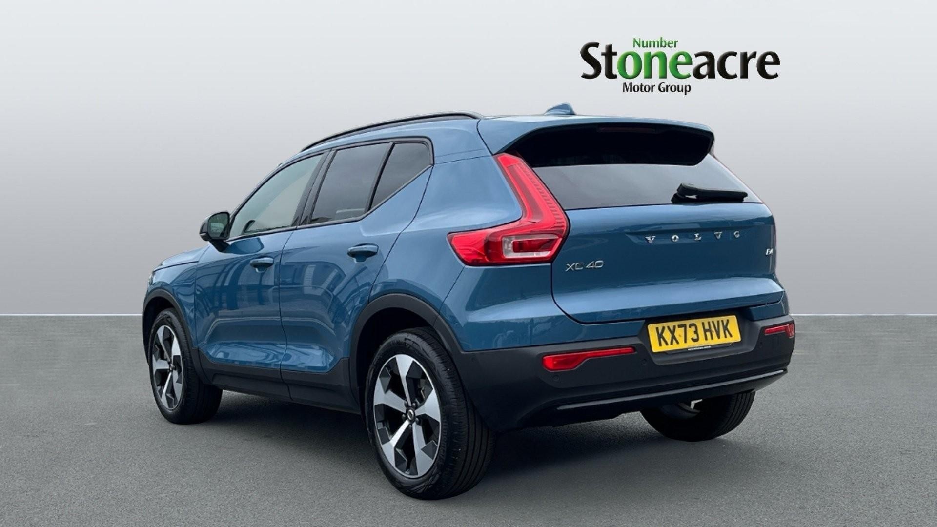 Volvo XC40 Image 2