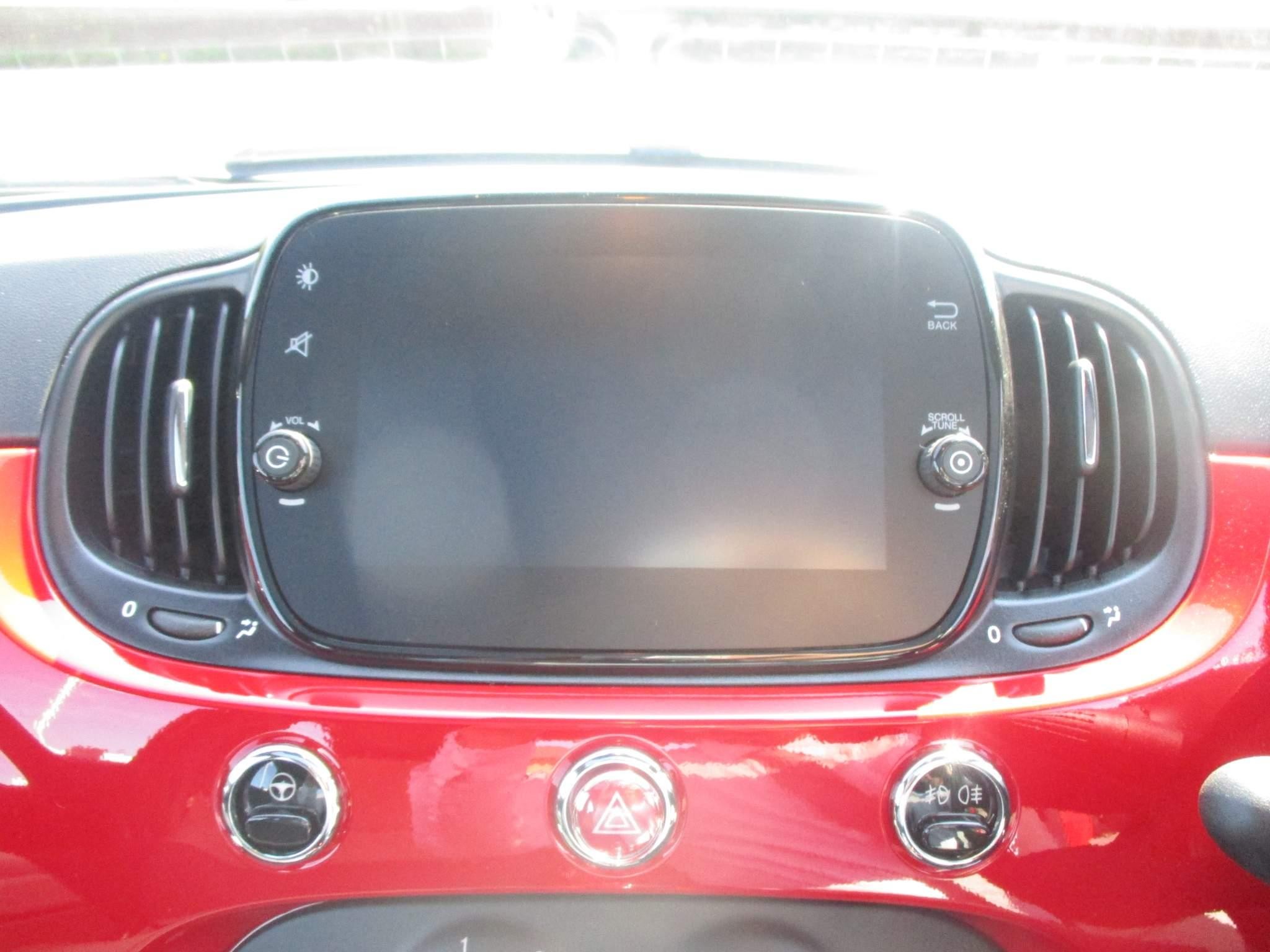 Fiat 500 Hybrid Image 13