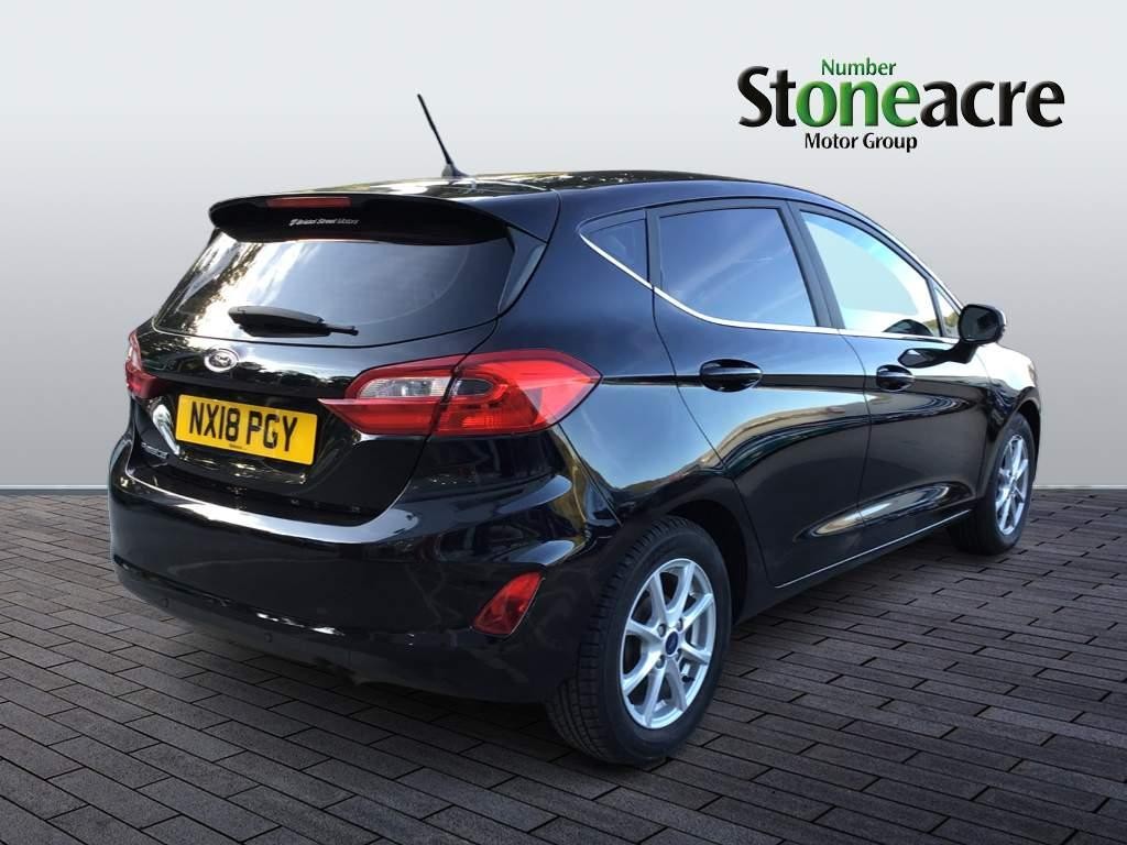 Ford Fiesta Image 3