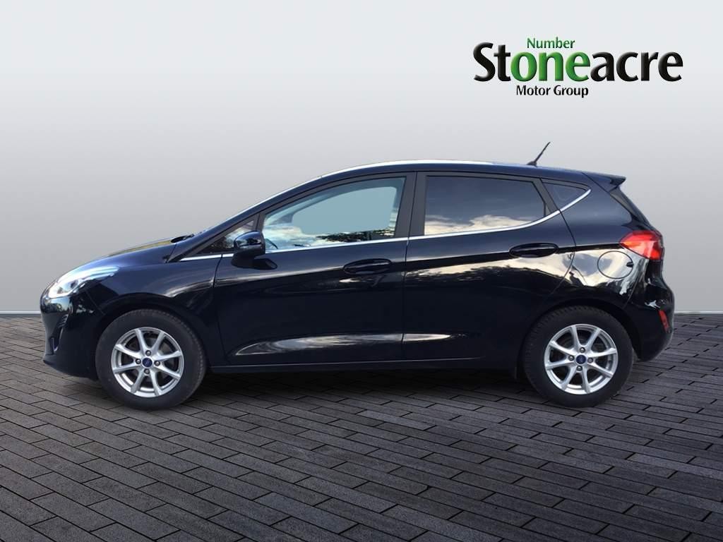 Ford Fiesta Image 6