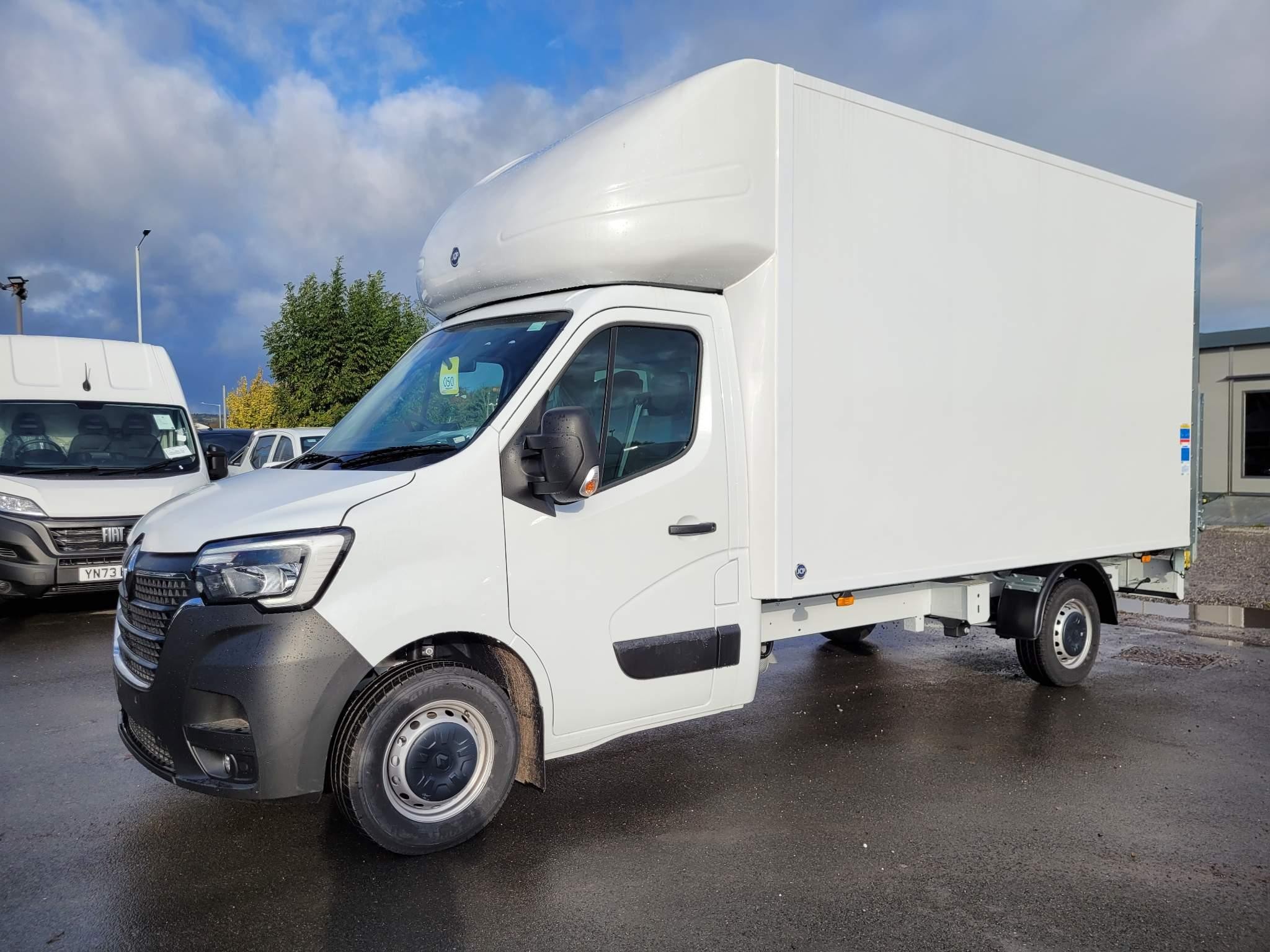 Renault Master Image 1