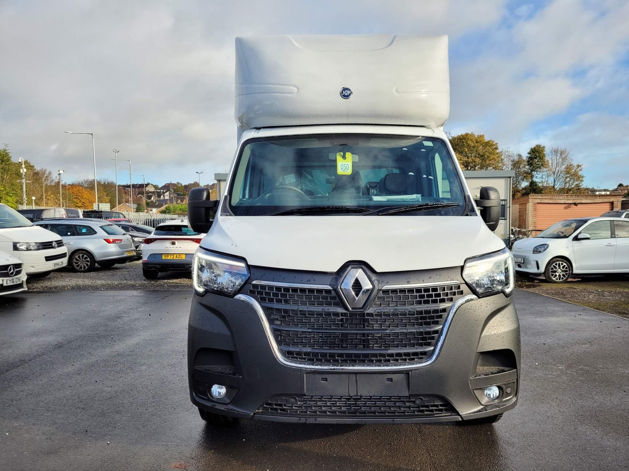 Renault Master Image 13