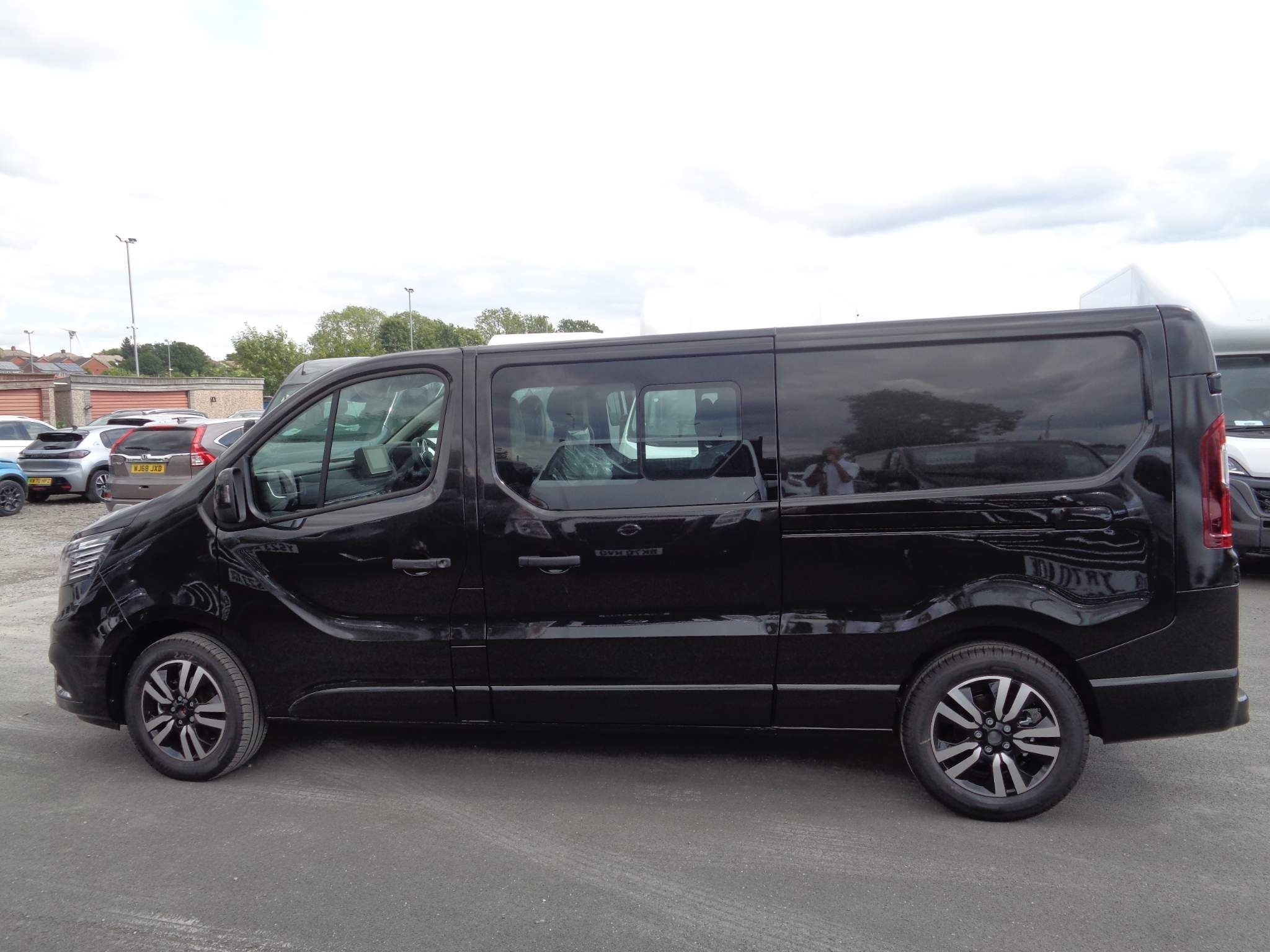 Renault Trafic Image 6