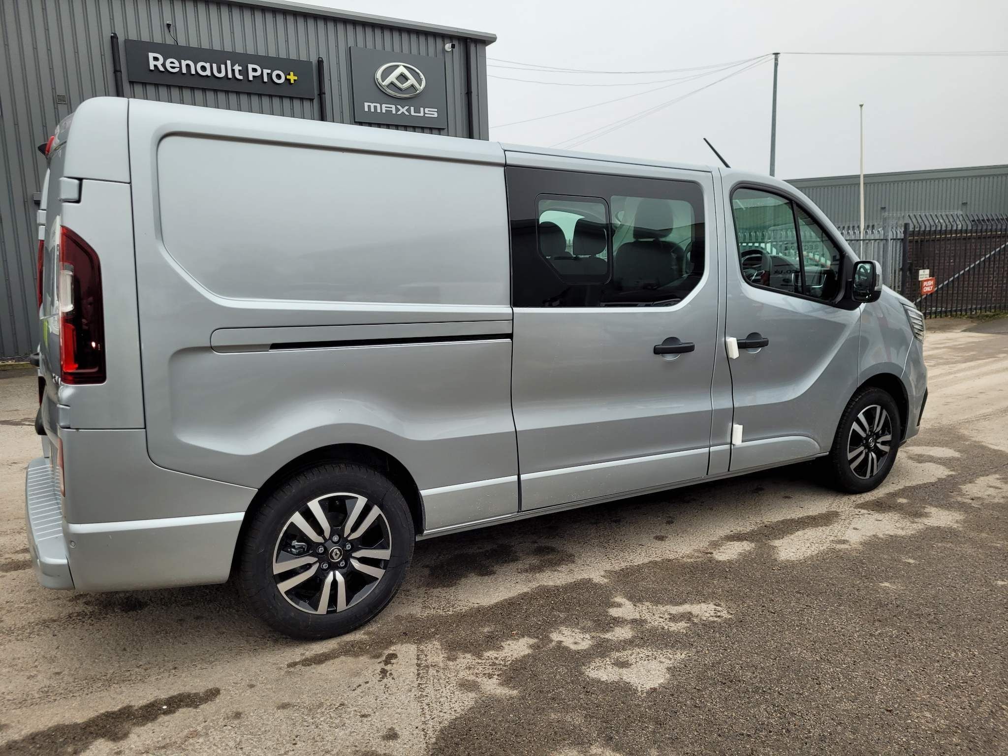 Renault Trafic Image 3