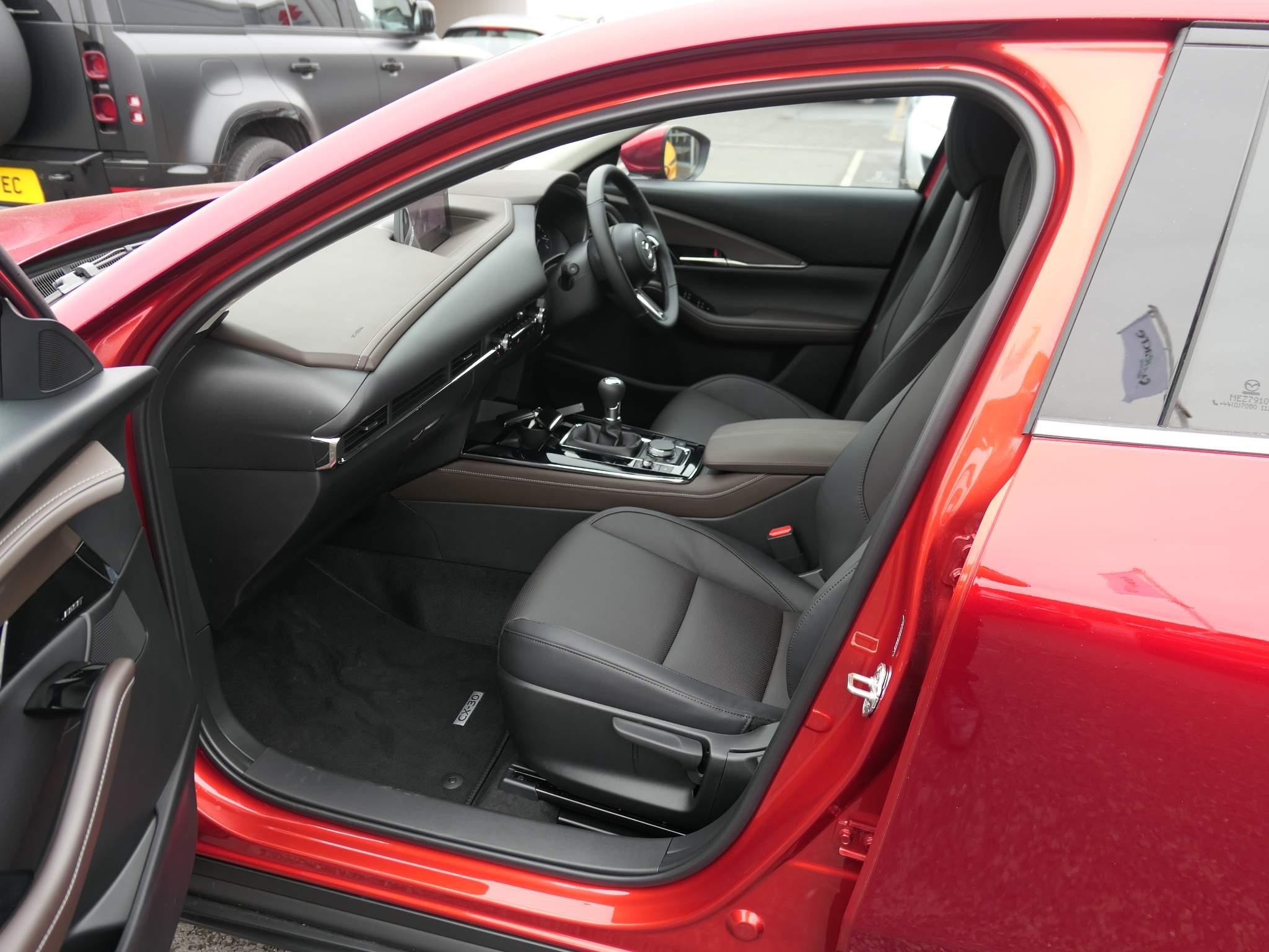 Mazda CX-30 Image 8