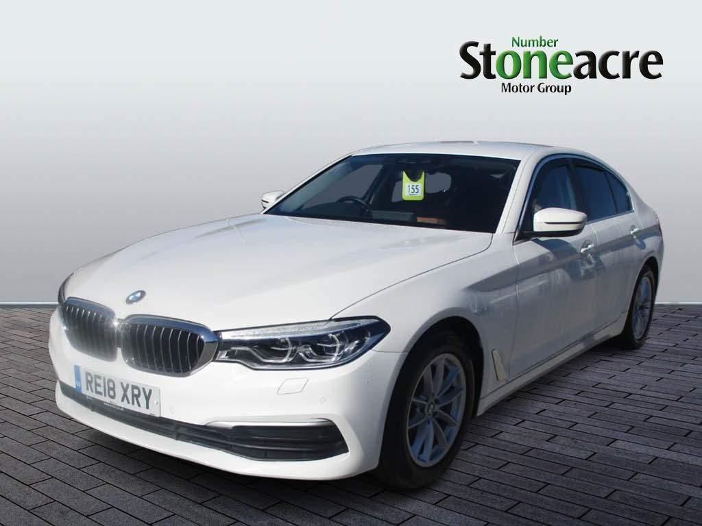 BMW 5 Series Image 7