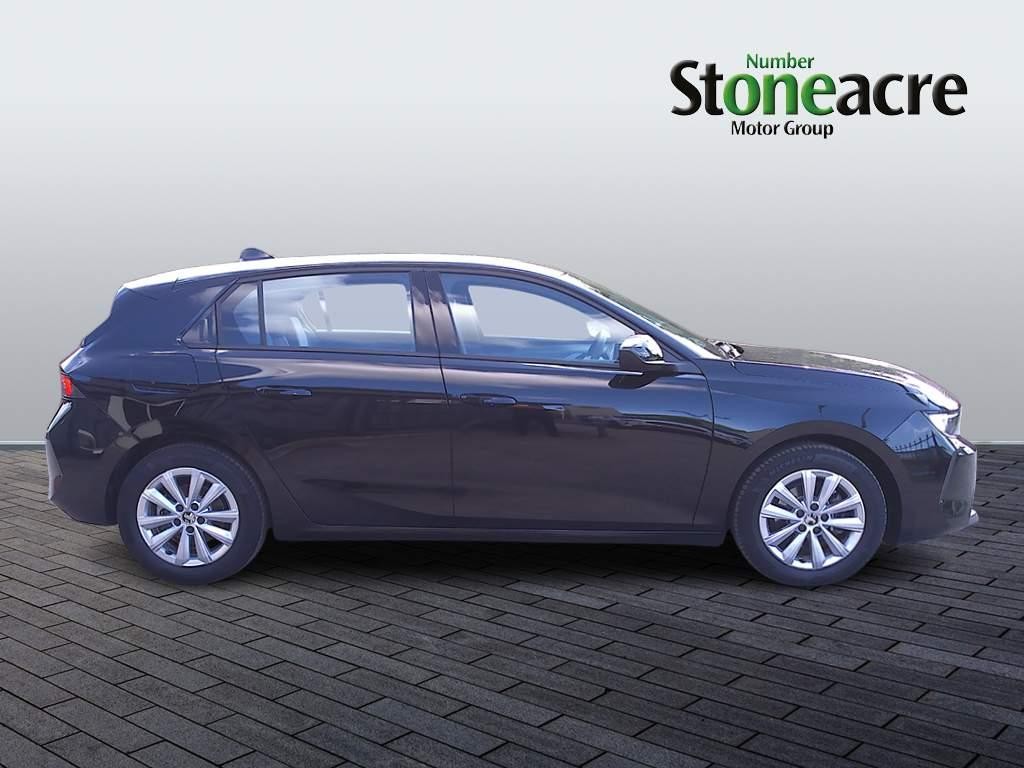 Vauxhall Astra Image 2