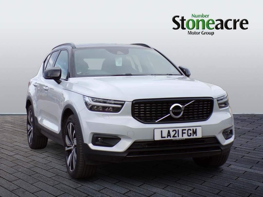 Volvo XC40 Image 1