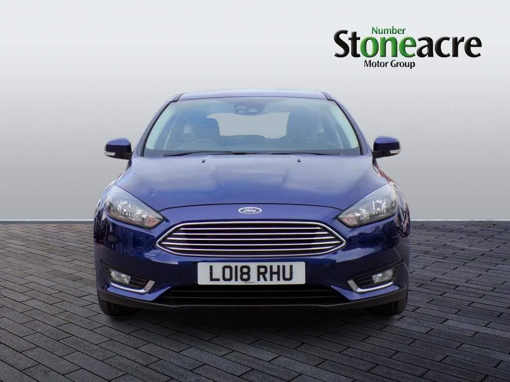 Ford Focus Image 8