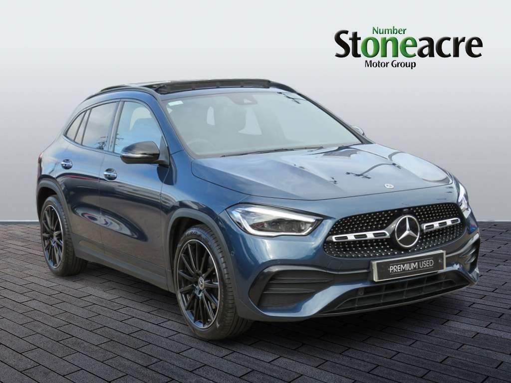 Mercedes-Benz GLA Image 1