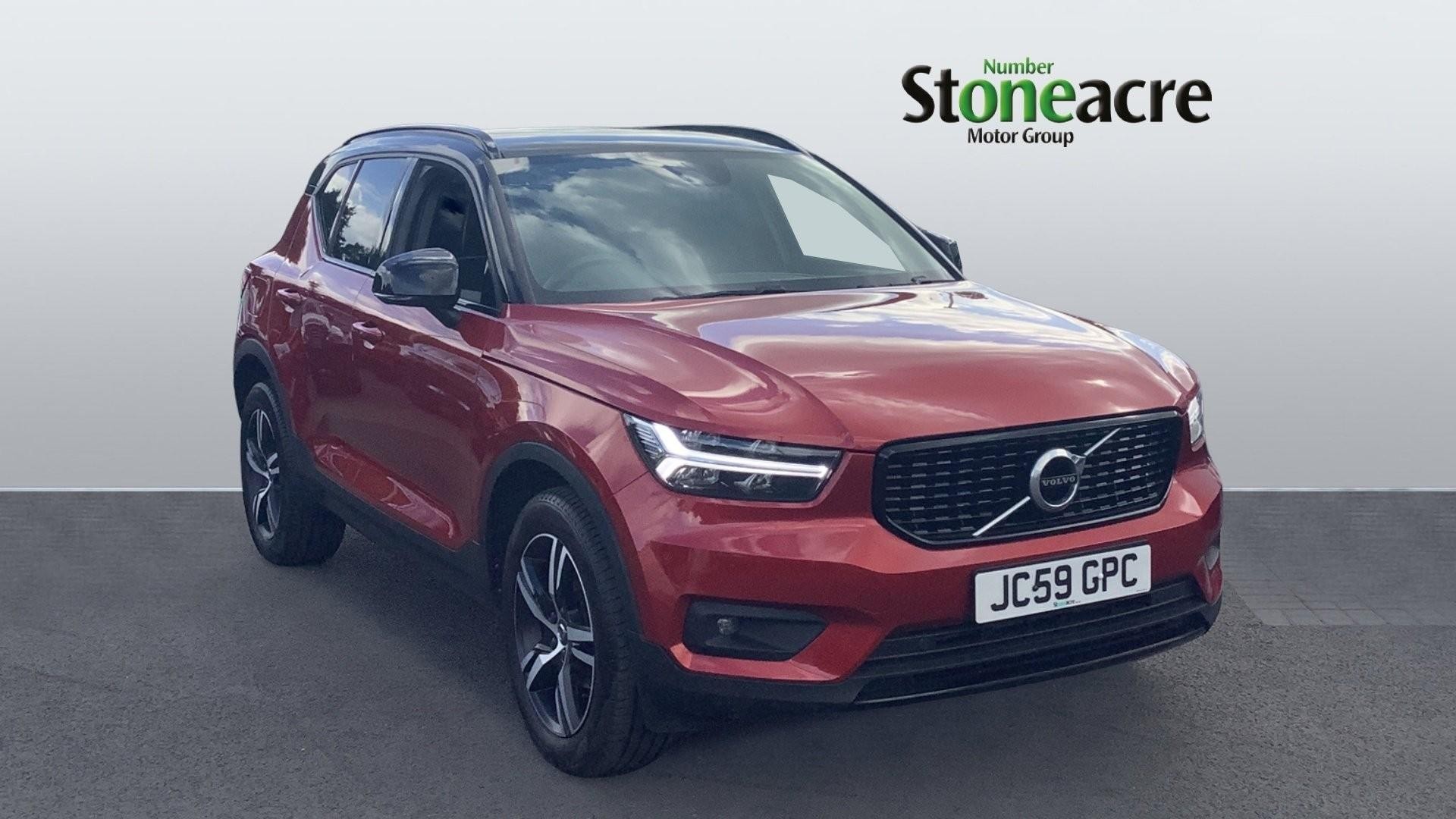 Volvo XC40 Image 1