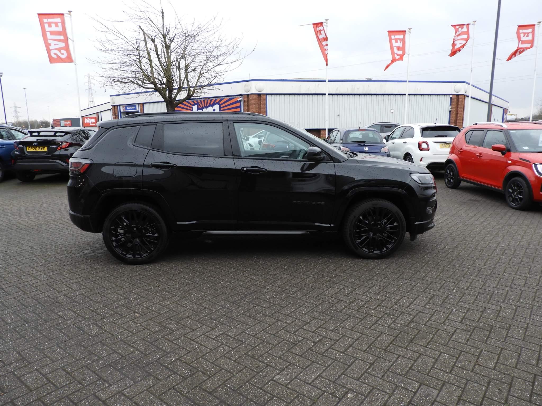 Jeep Compass Image 2