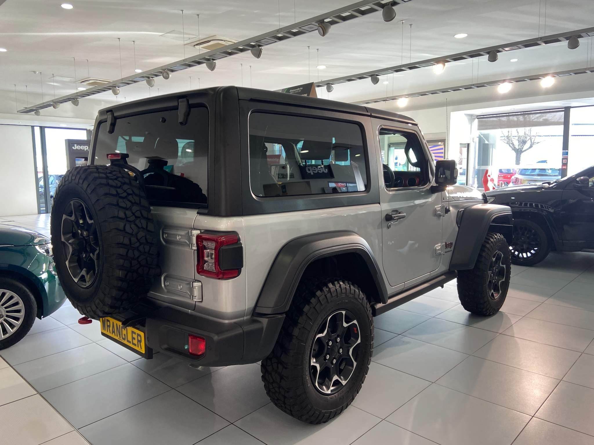 Jeep Wrangler Image 19