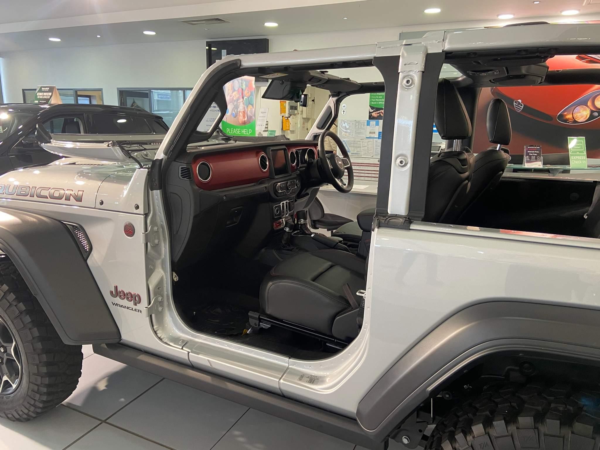 Jeep Wrangler Image 28