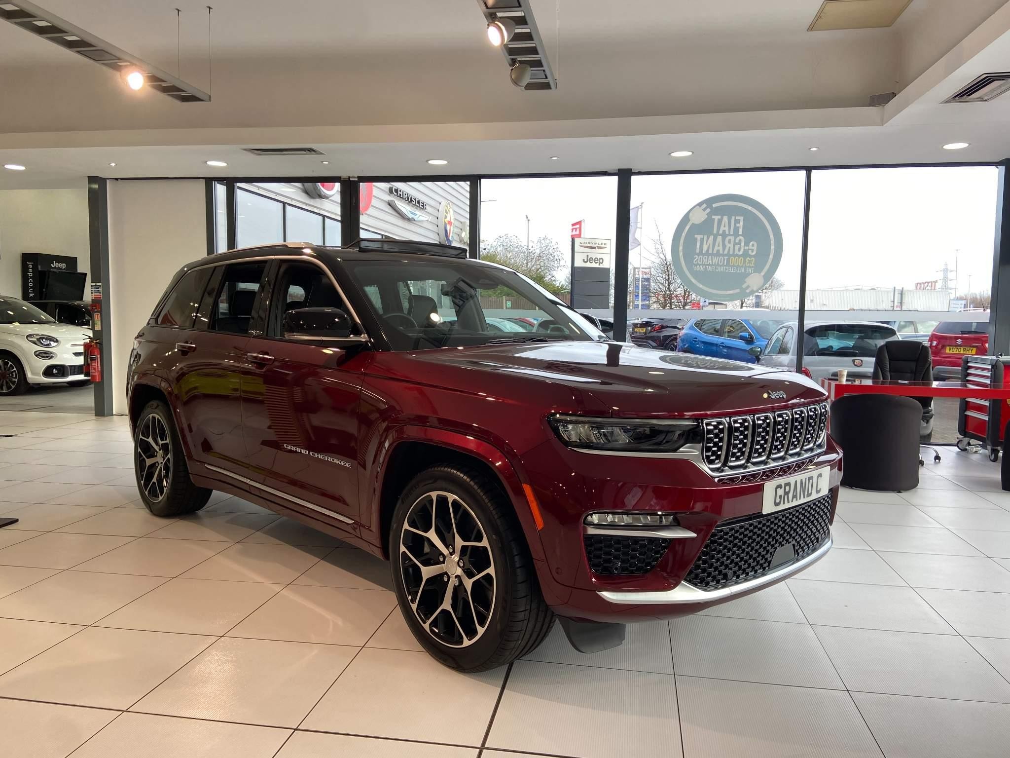 Jeep Grand Cherokee Image 1