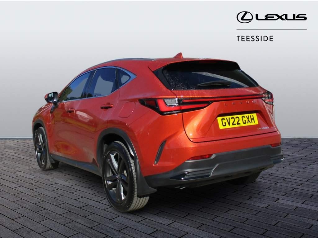 Lexus NX Image 7