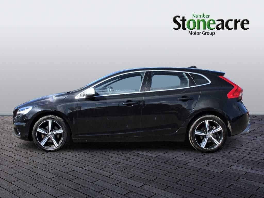 Volvo V40 Image 6