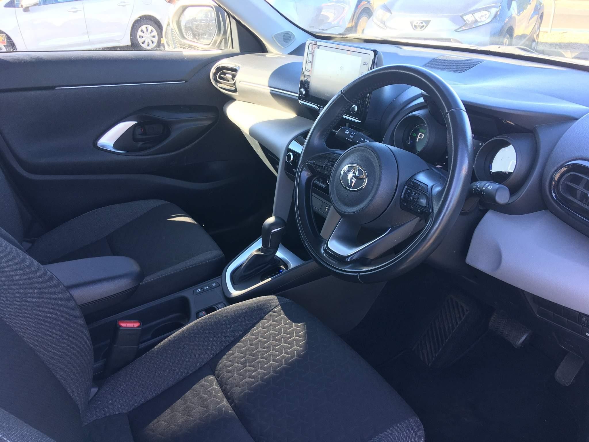 Toyota Yaris Cross Image 13